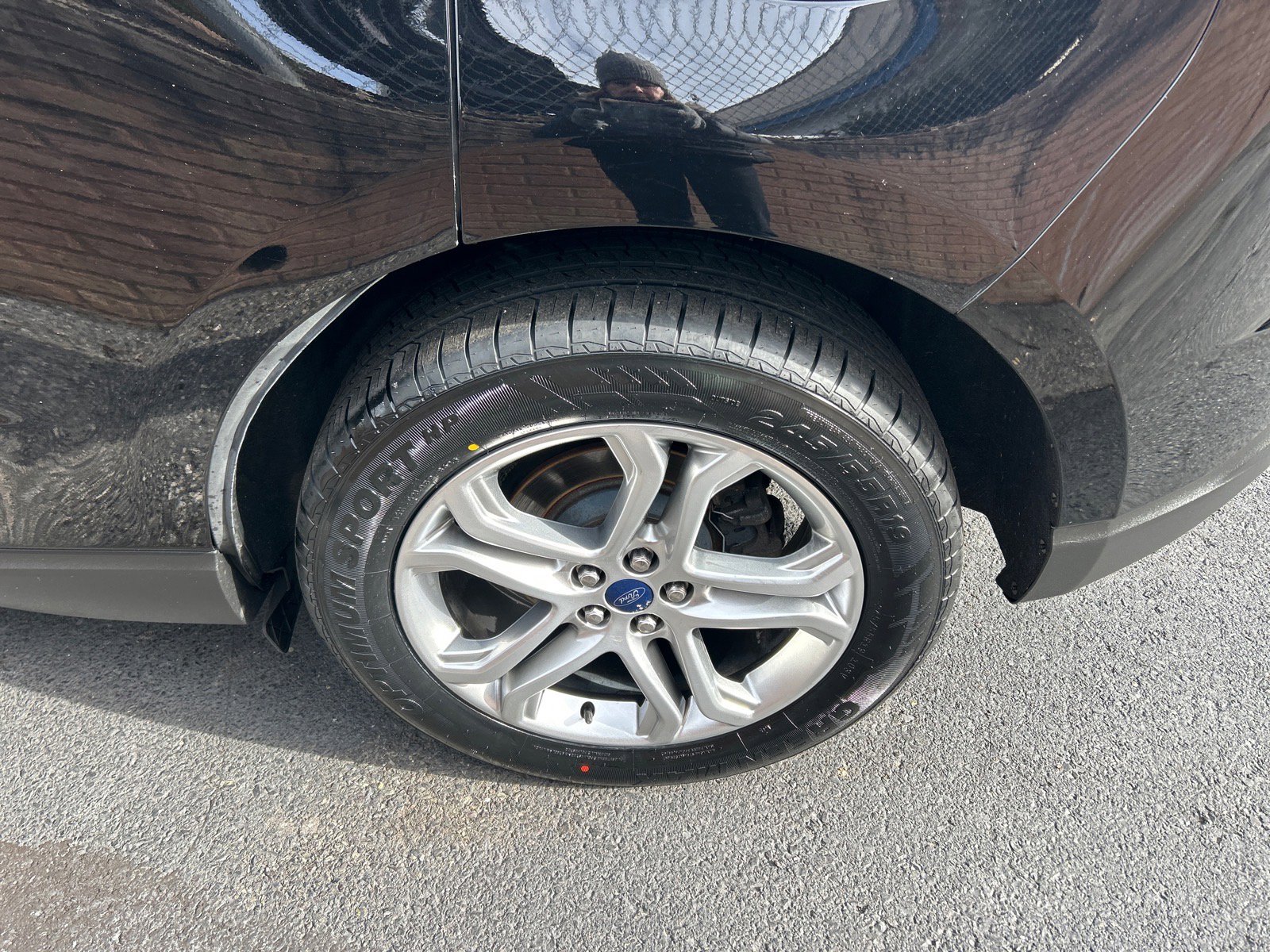 Certified 2018 Ford Edge Titanium w/ Equipment Group 301A image 32