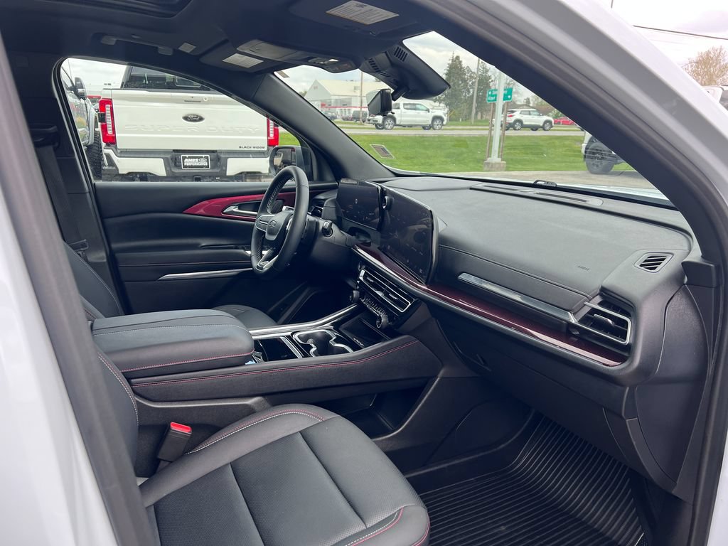 Used 2026 Chevrolet Traverse Z71 w/ Driver Confidence Package AWD/4WD image 18