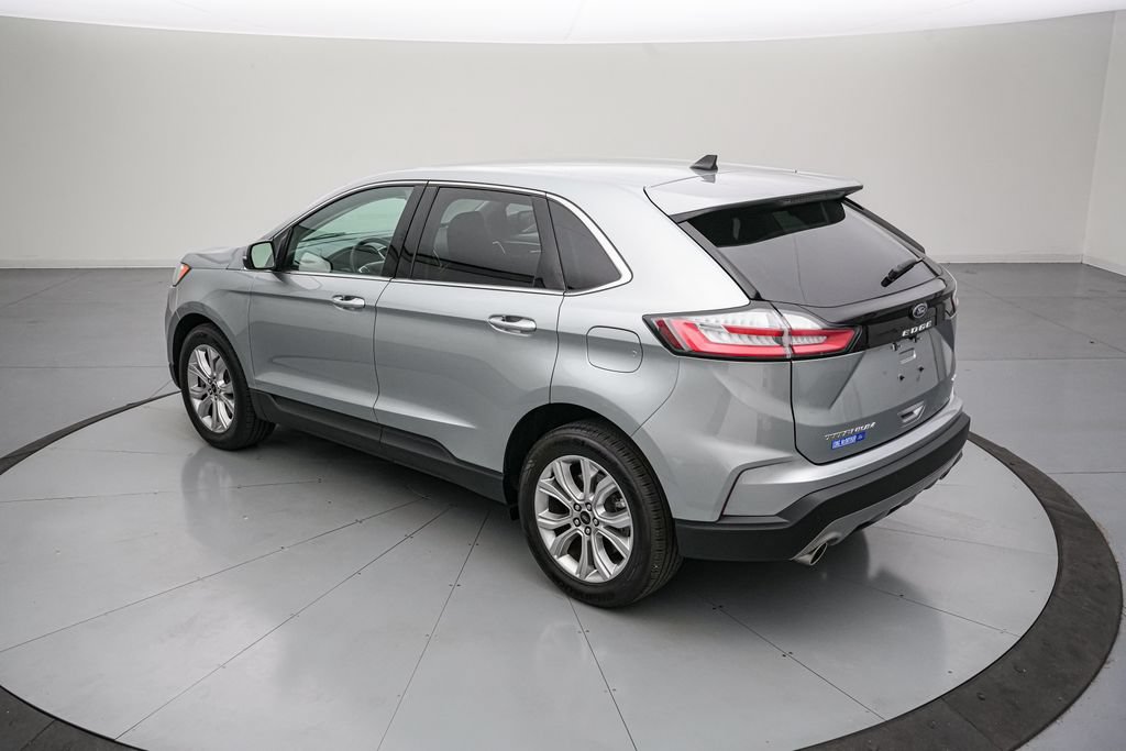 Certified 2024 Ford Edge Titanium AWD/4WD image 6
