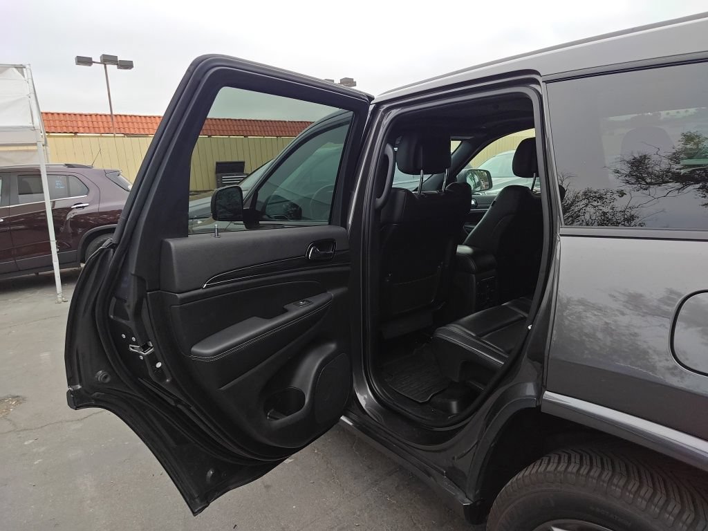 Used 2021 Jeep Grand Cherokee Limited w/ Quick Order Package 28K 80th AWD/4WD image 18