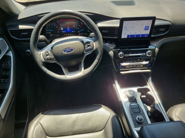 Certified 2022 Ford Explorer Limited w/ Equipment Group 301A AWD/4WD image 27