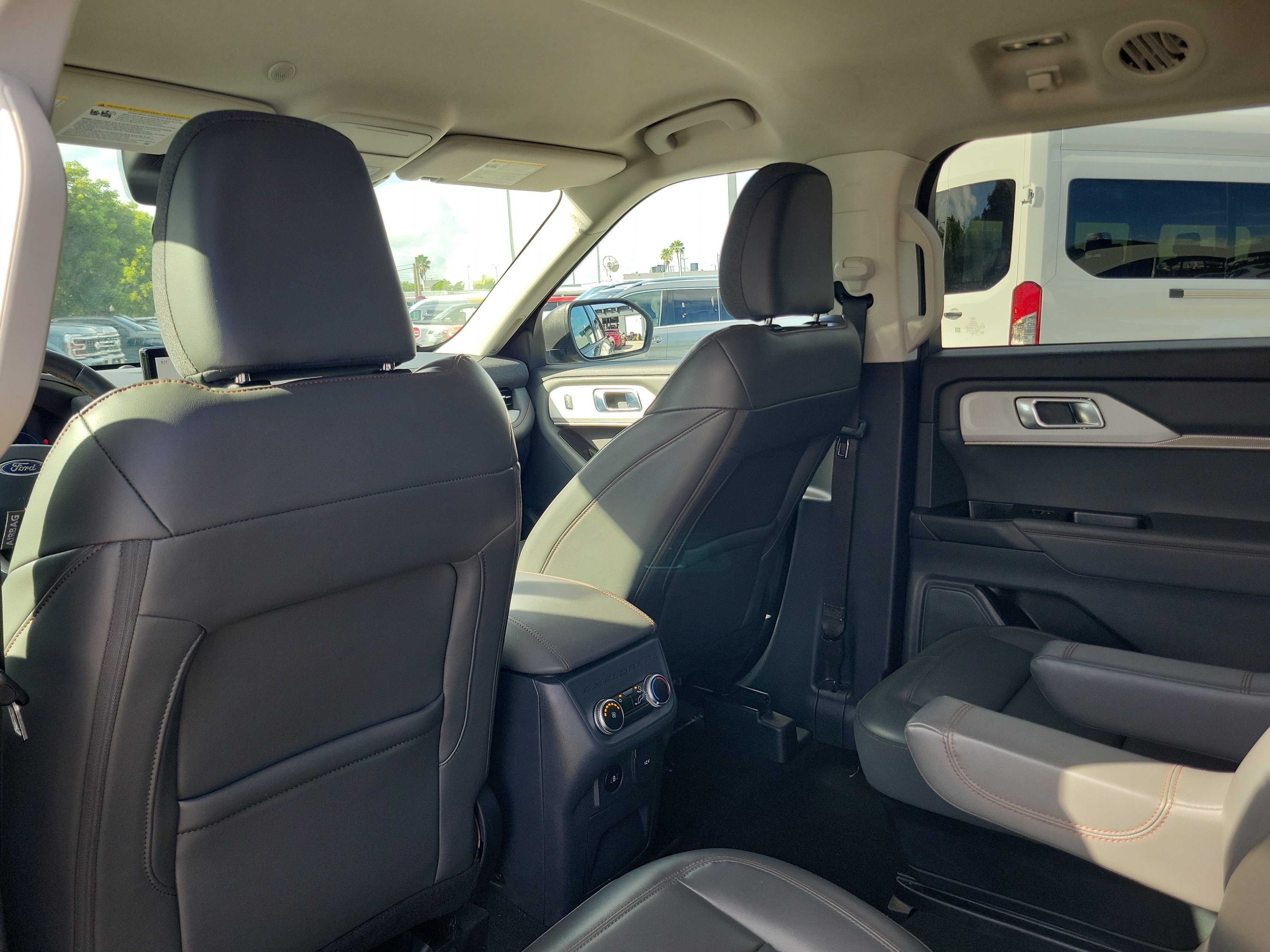 Certified 2025 Ford Explorer Active w/ Active Comfort Package RWD image 16