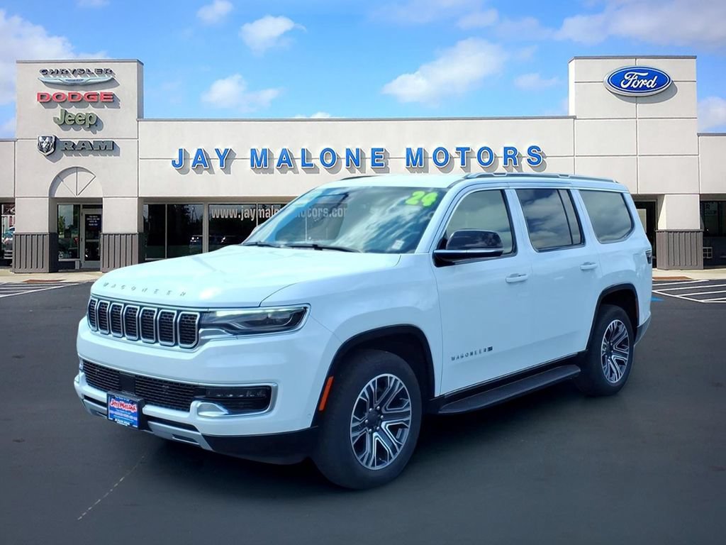 Used 2024 Jeep Wagoneer Series II w/ Flexible Seating Group AWD/4WD image 8
