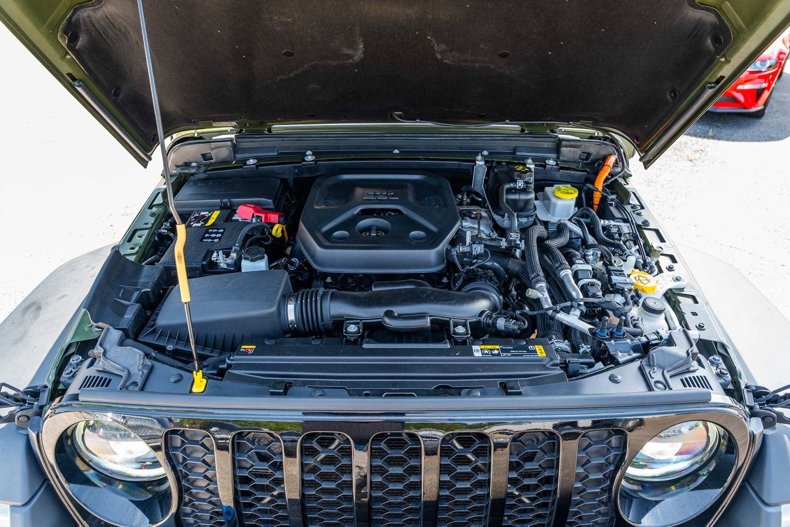 Used 2023 Jeep Wrangler Unlimited w/ Cold Weather Group AWD/4WD image 25