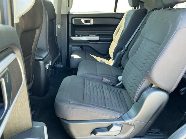 Certified 2021 Ford Explorer XLT w/ Class III Trailer Tow Package AWD/4WD image 16