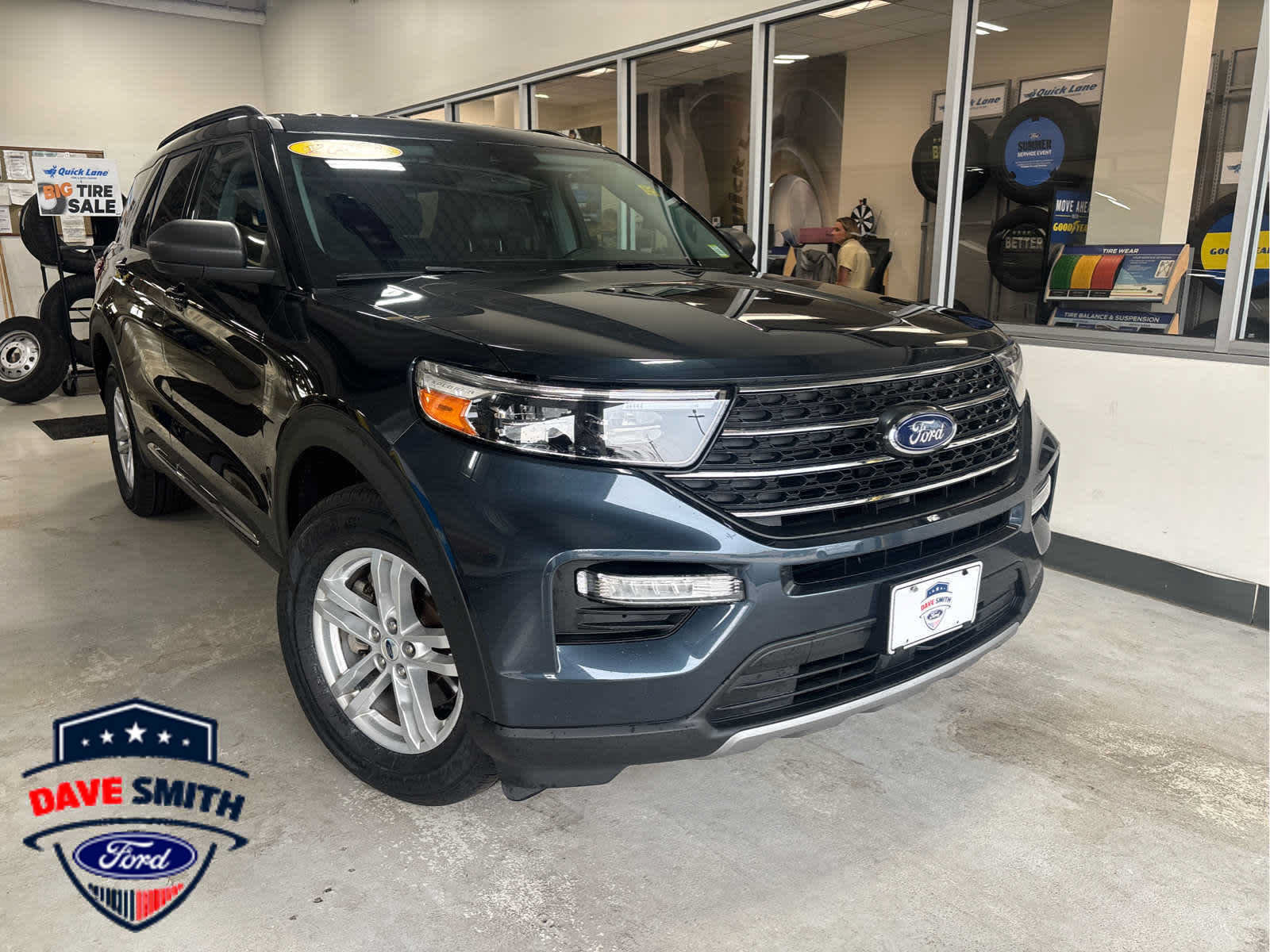 Certified 2024 Ford Explorer XLT w/ Equipment Group 202A