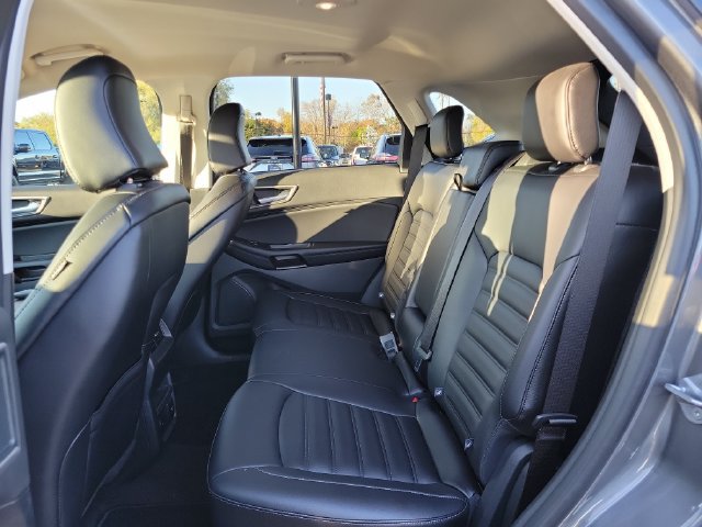 Certified 2024 Ford Edge SEL w/ Convenience Package AWD/4WD image 25