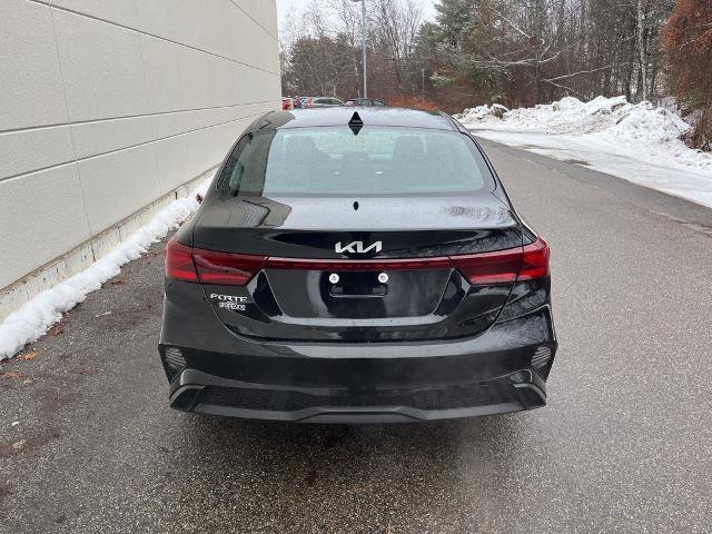 Used 2024 Kia Forte LXS w/ LXS Technology Package image 4