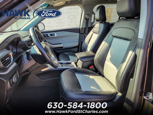 Certified 2023 Ford Explorer XLT w/ Equipment Group 202A AWD/4WD image 8