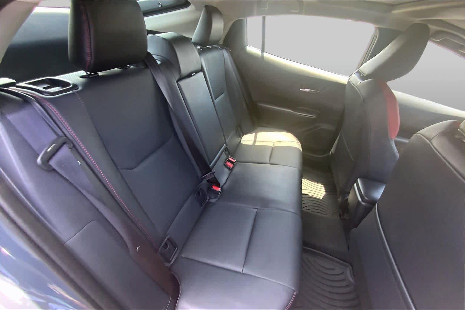 Used 2024 Toyota Prius Prime Premium FWD image 20