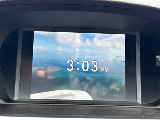 Used 2017 Acura TLX FWD image 8