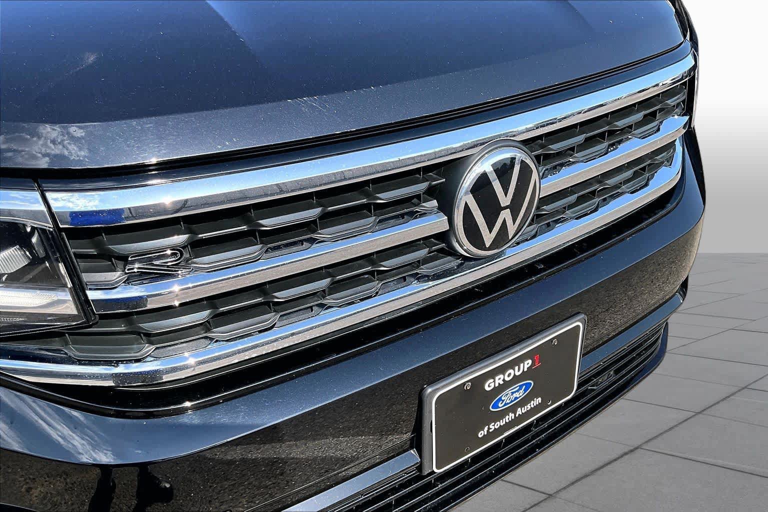 Used 2021 Volkswagen Atlas SE w/ Panoramic Sunroof Package FWD image 30