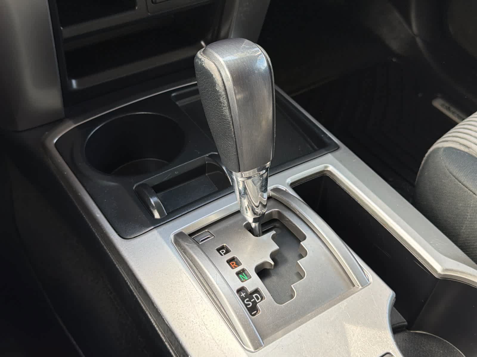 Used 2017 Toyota 4Runner SR5 RWD image 22