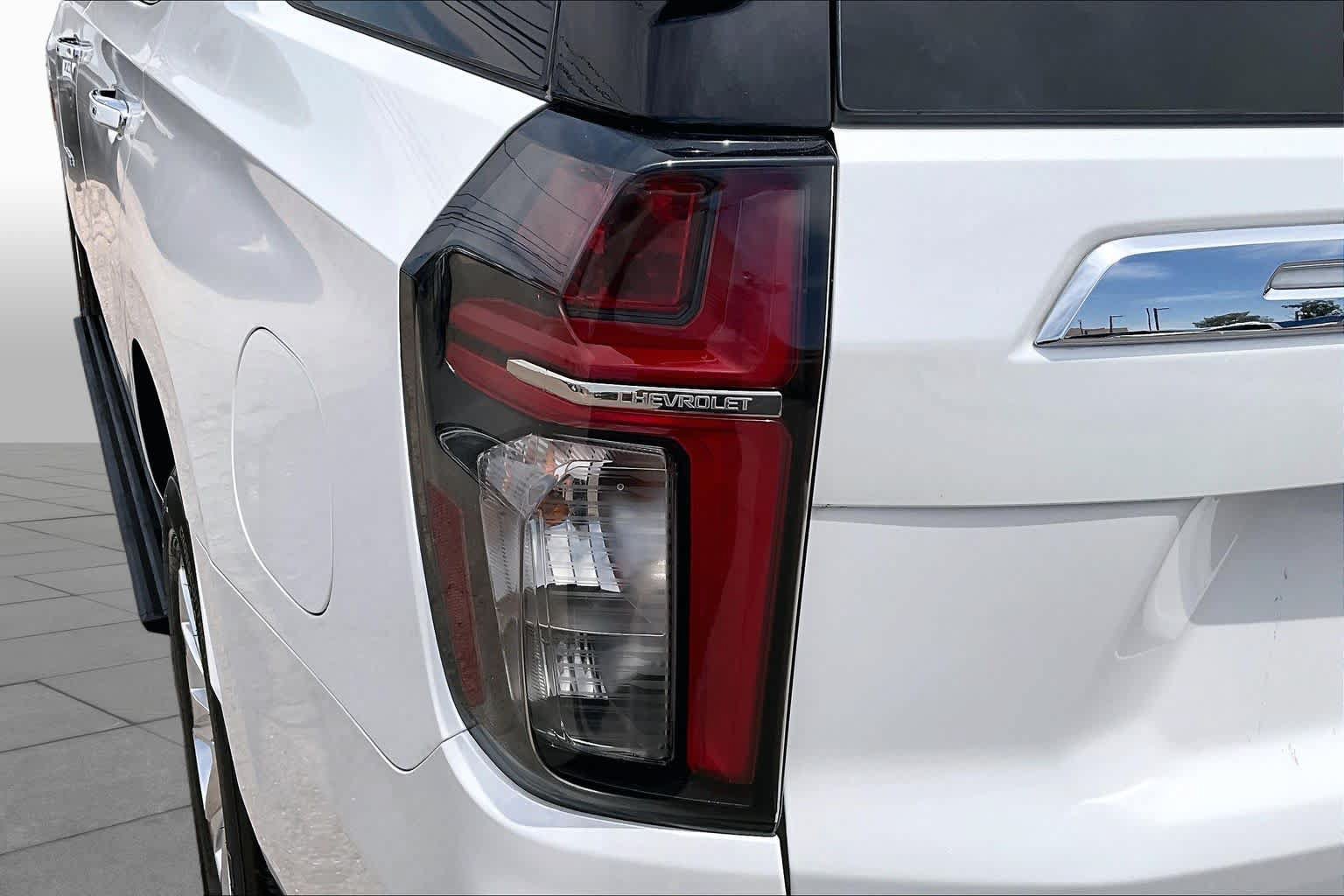 Used 2024 Chevrolet Tahoe Premier AWD/4WD image 28