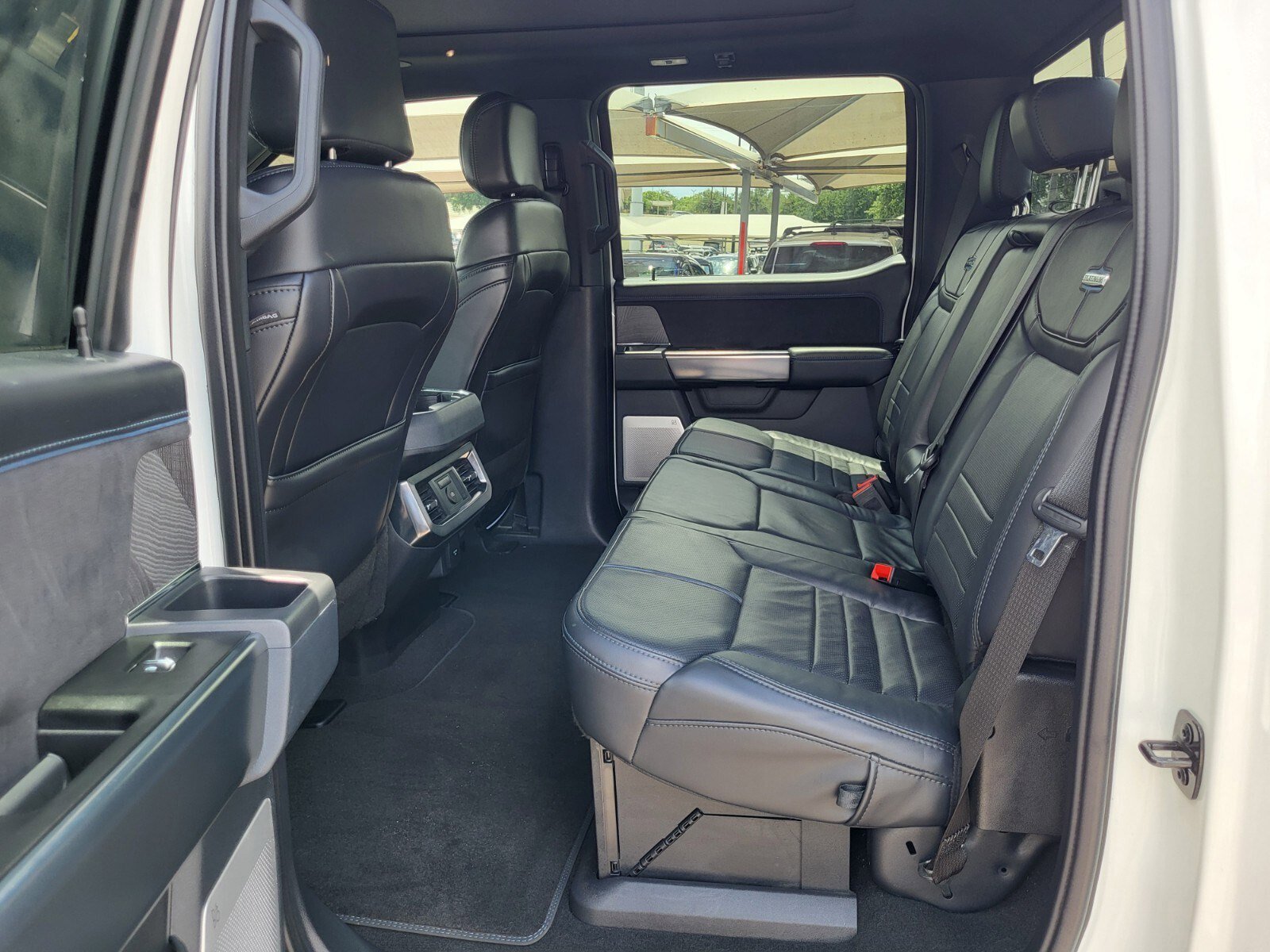 Certified 2025 Ford F350 Platinum AWD/4WD image 18