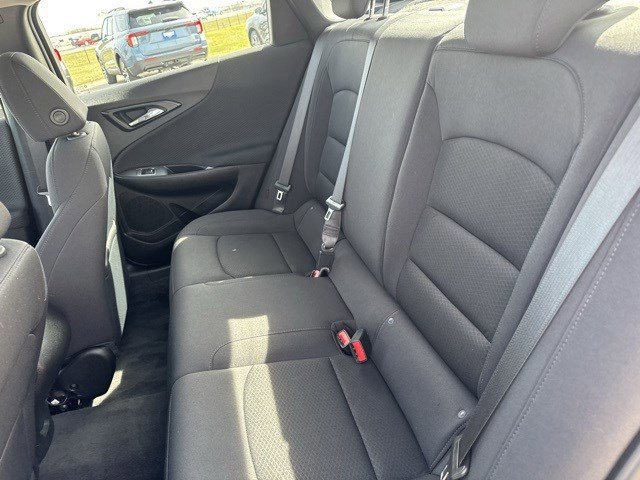 Used 2023 Chevrolet Malibu LS image 25