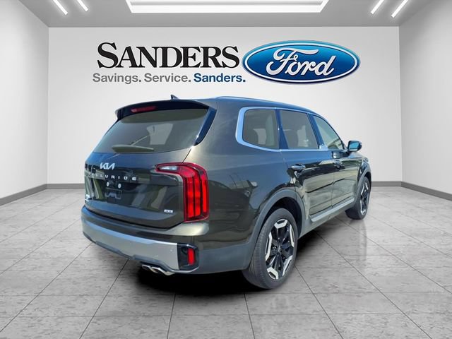 Used 2025 Kia Telluride S AWD/4WD image 2