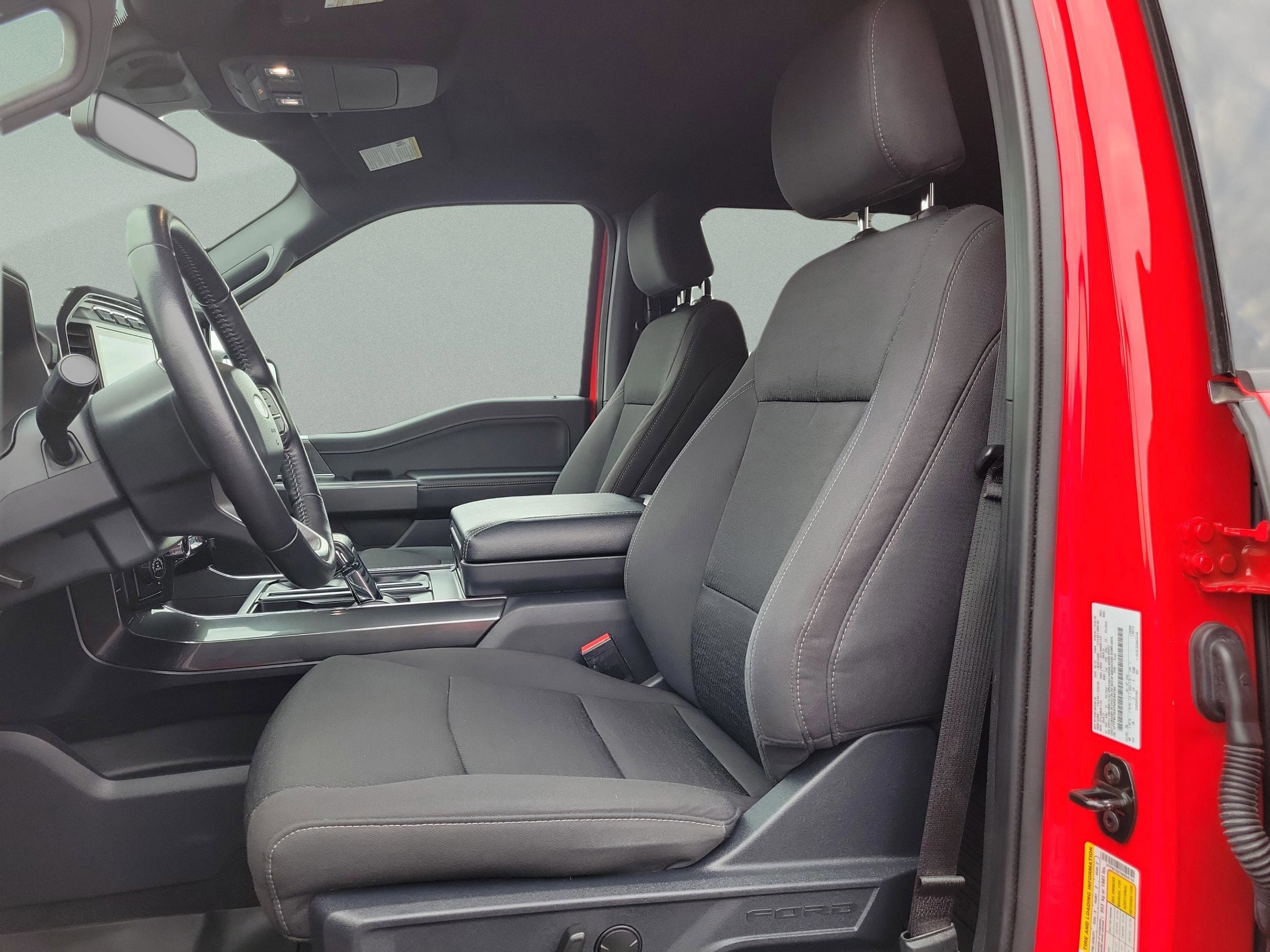 Certified 2022 Ford F150 XLT w/ Equipment Group 302A High image 18