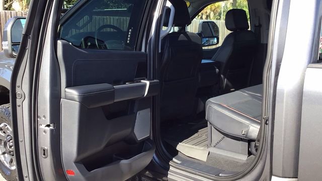 Certified 2023 Ford F250 Lariat w/ Tremor Off-Road Package image 15