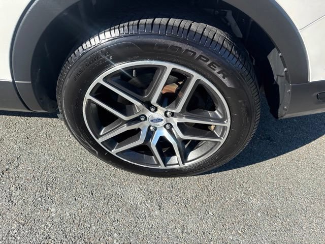 Certified 2019 Ford Explorer Sport AWD/4WD image 11