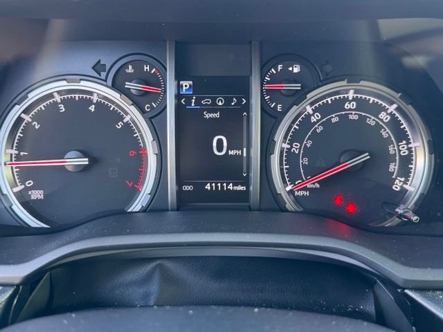 Used 2023 Toyota 4Runner TRD Off-Road Premium w/ Off Road Premium Plus Package AWD/4WD image 16
