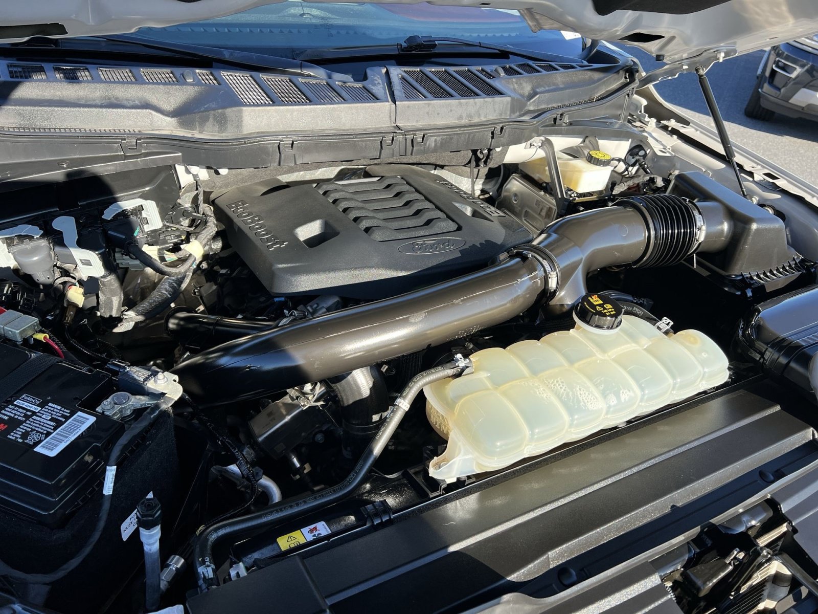 Certified 2022 Ford F150 Lariat AWD/4WD image 27
