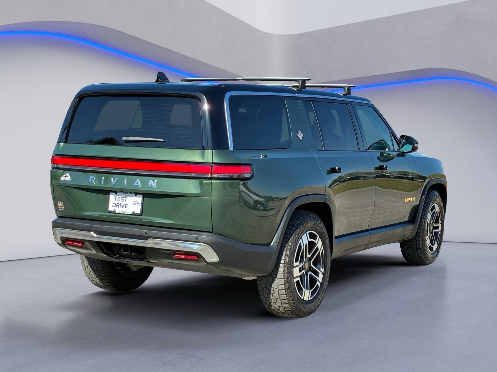 Used 2023 Rivian R1S Adventure Quad AWD/4WD image 6