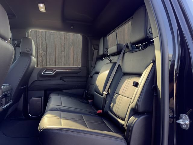 Used 2024 Chevrolet Silverado 2500 High Country w/ High Country Premium Package AWD/4WD image 24