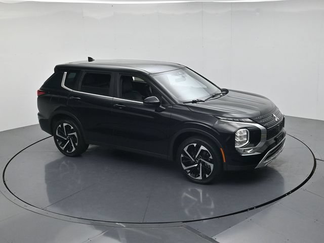 Used 2024 Mitsubishi Outlander SE AWD/4WD image 46