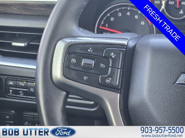 Used 2021 Chevrolet Tahoe Z71 w/ Luxury Package AWD/4WD image 27