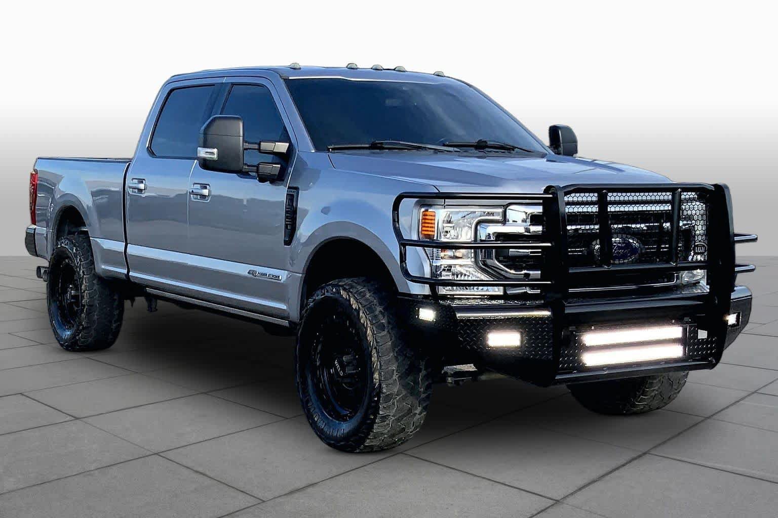 Certified 2020 Ford F250 Lariat w/ Lariat Ultimate Package AWD/4WD image 3