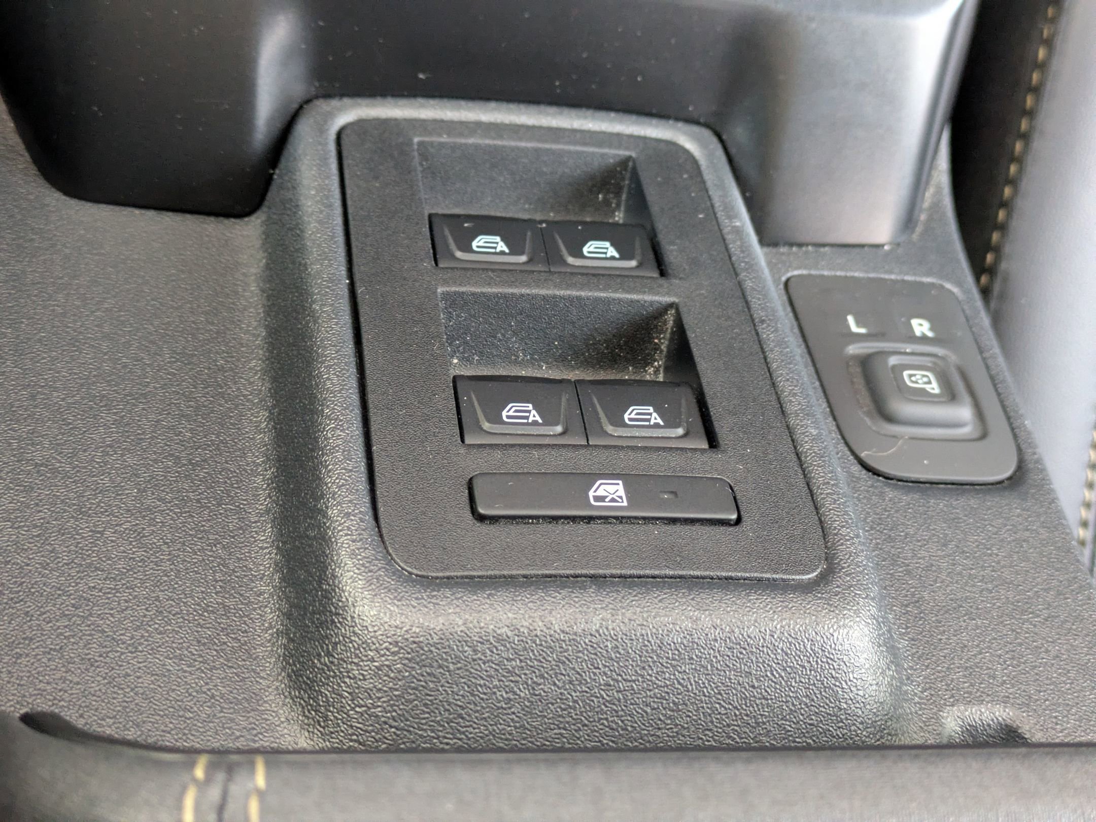 Certified 2025 Ford Bronco Badlands image 23