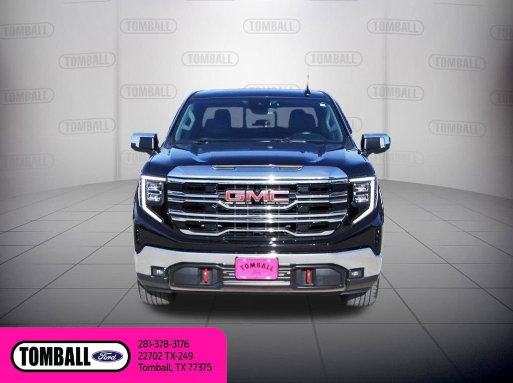 Used 2022 GMC Sierra 1500 SLT w/ SLT Convenience Package RWD image 2