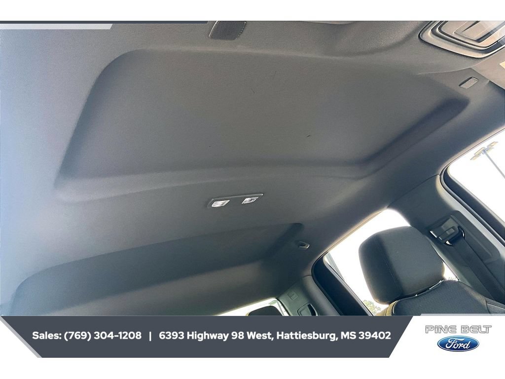 Used 2024 Chevrolet Silverado 2500 Custom w/ Custom Convenience Package AWD/4WD image 17