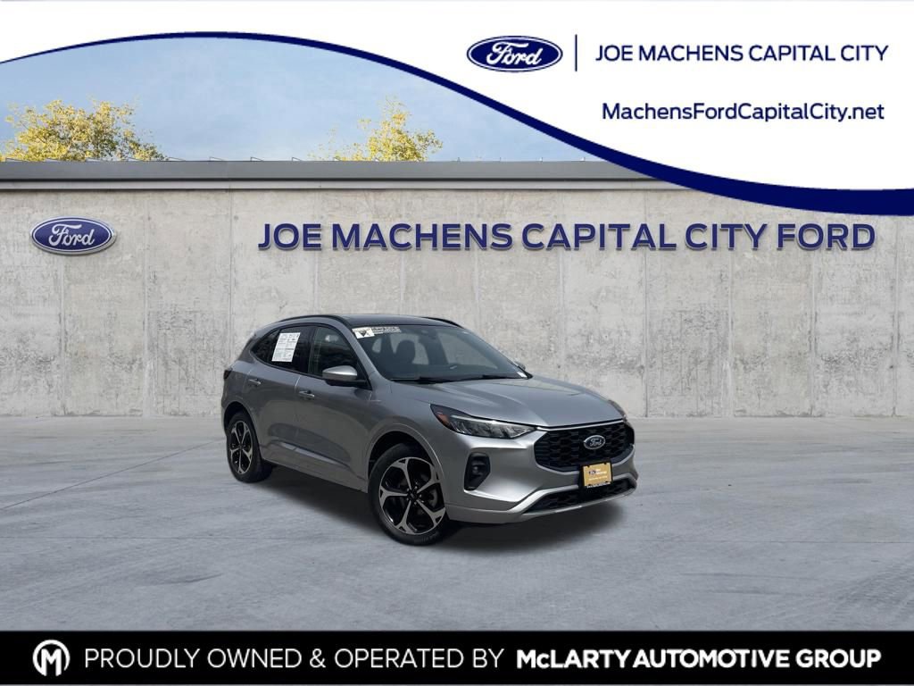 Certified 2023 Ford Escape ST-Line Select w/ Tech Pack #2 image 7