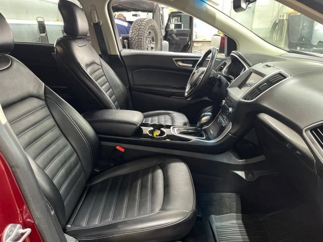 Certified 2017 Ford Edge SEL w/ Equipment Group 201A AWD/4WD image 34