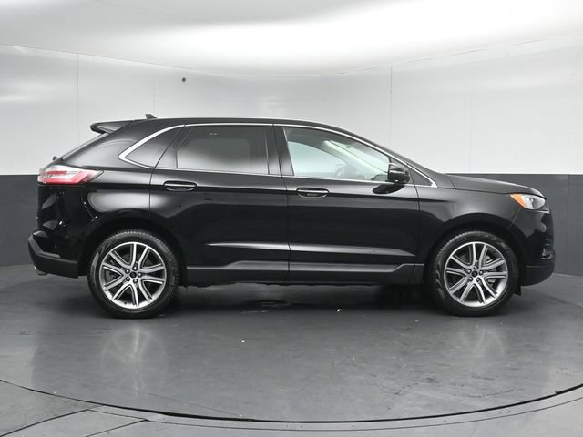 Certified 2024 Ford Edge Titanium AWD/4WD image 8