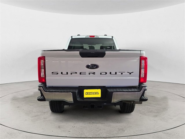 Certified 2025 Ford F250 XLT image 3