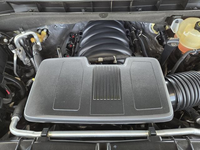 Used 2021 Cadillac Escalade Premium Luxury RWD image 31