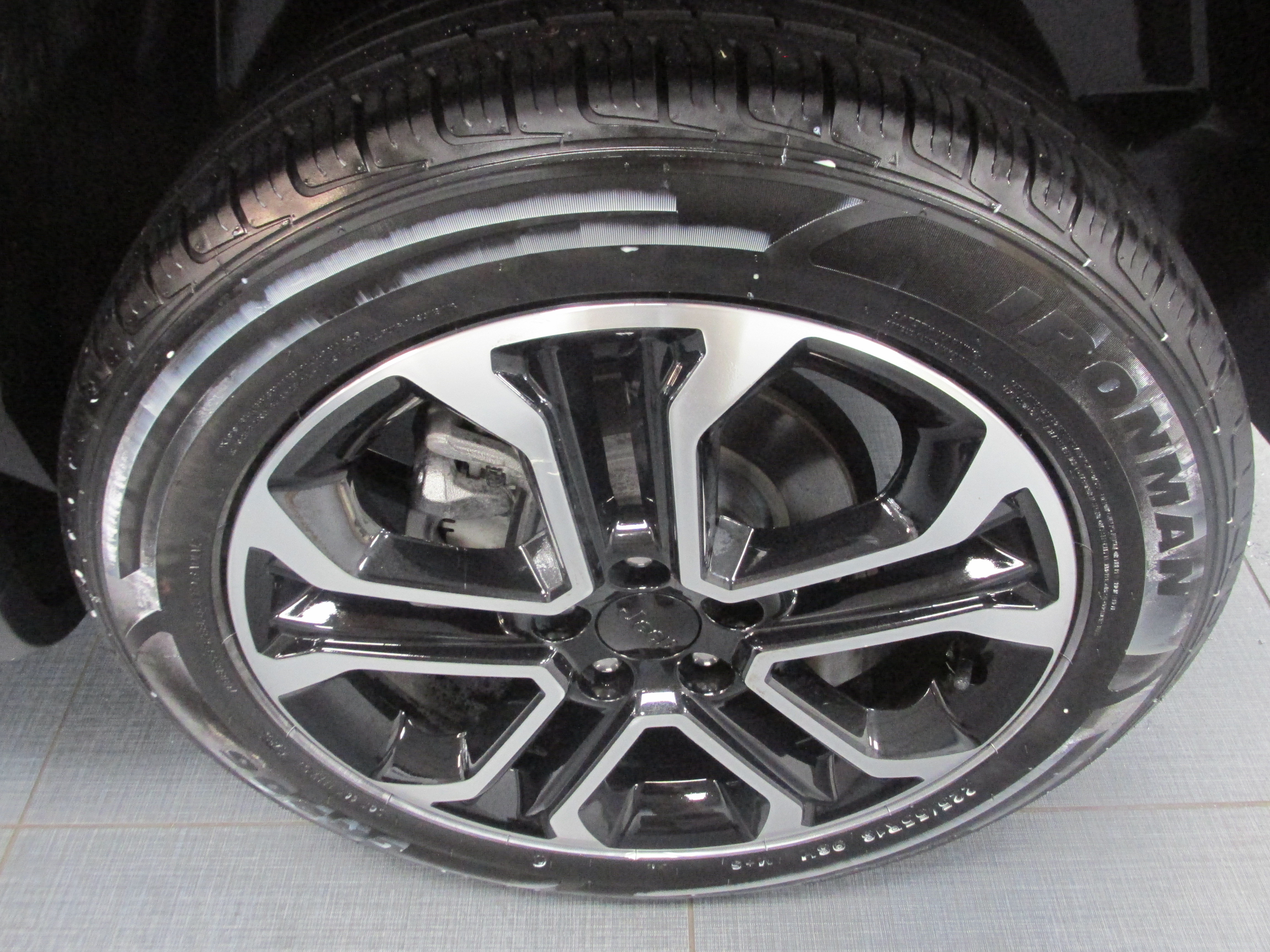 Used 2024 Jeep Compass Limited AWD/4WD image 13
