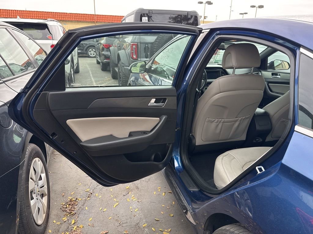 Used 2017 Hyundai Sonata Sport 2.0T image 12