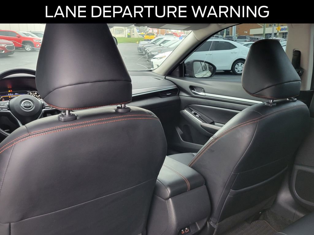 Used 2024 Nissan Altima 2.5 SR image 11
