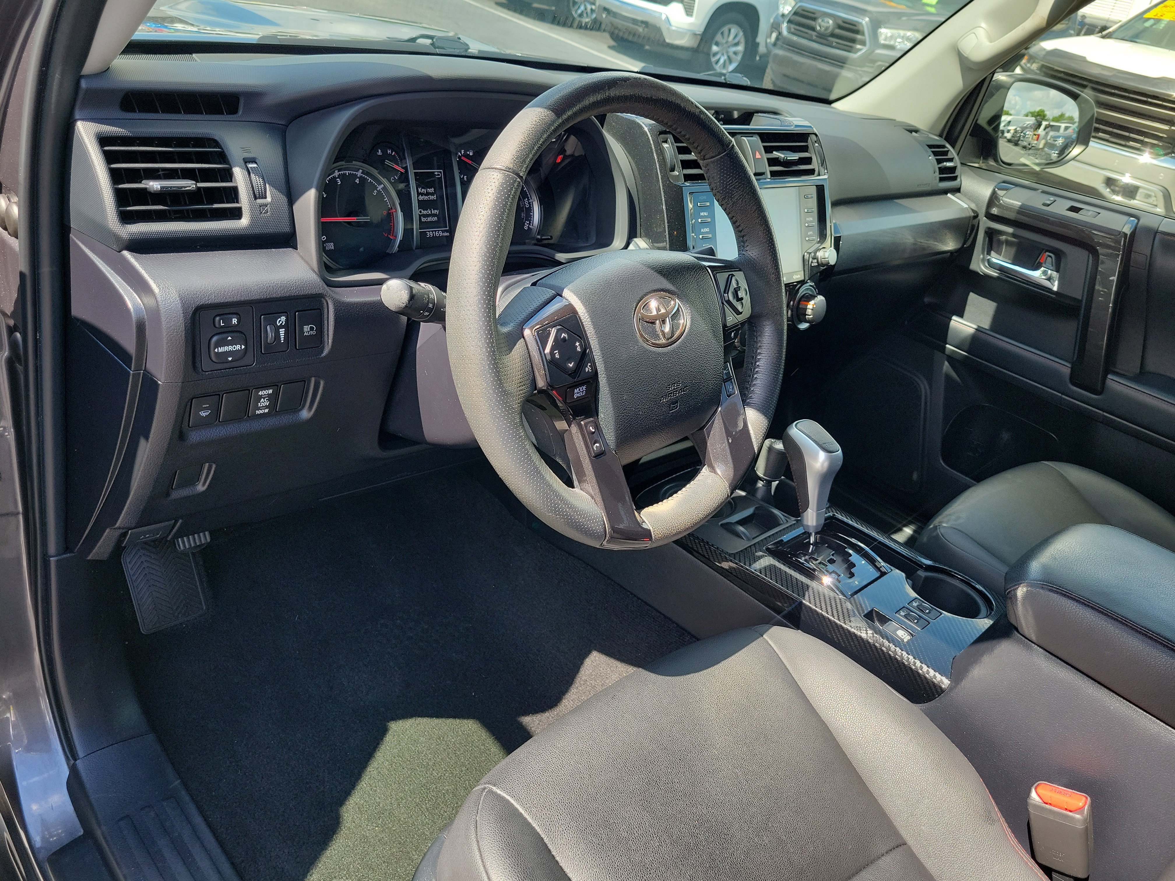 Used 2021 Toyota 4Runner TRD Off-Road Premium w/ Moonroof Package AWD/4WD image 20