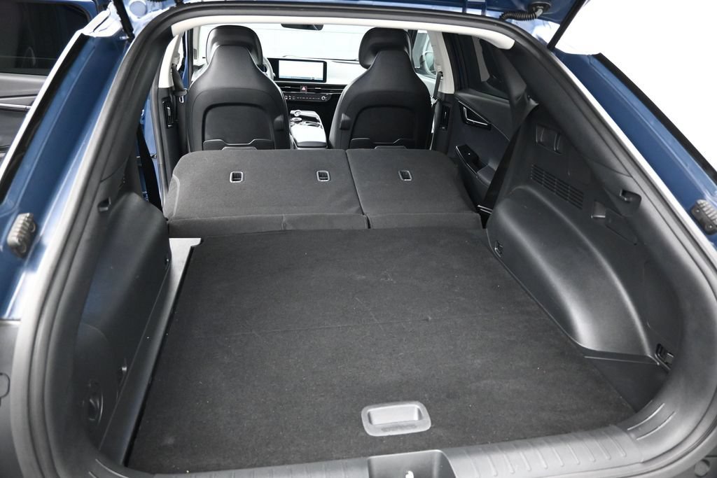 Used 2025 Kia EV6 Light RWD image 10