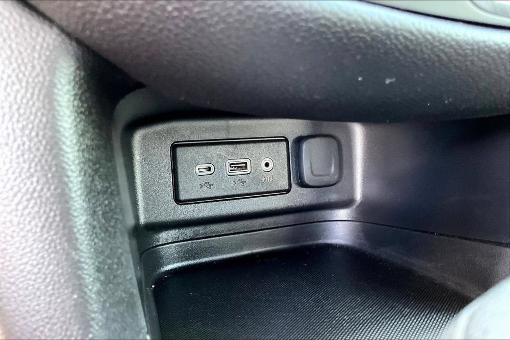 Used 2024 Chevrolet Equinox LT AWD/4WD image 18