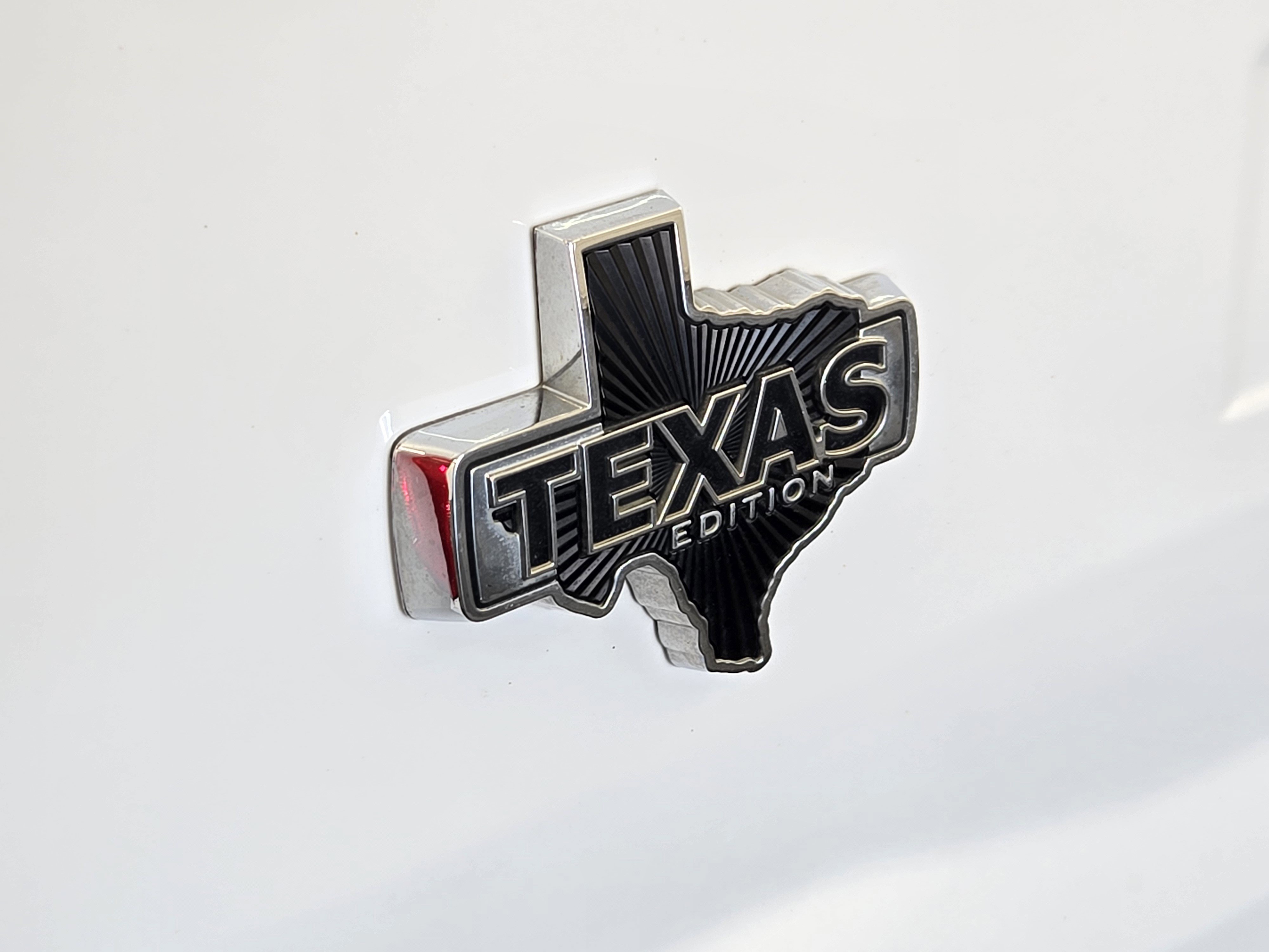 Certified 2022 Ford F150 XLT w/ Equipment Group 302A High image 12