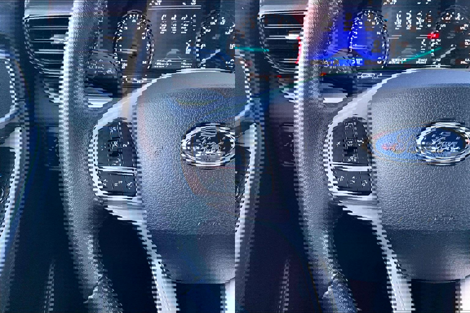 Certified 2021 Ford Explorer XLT image 18