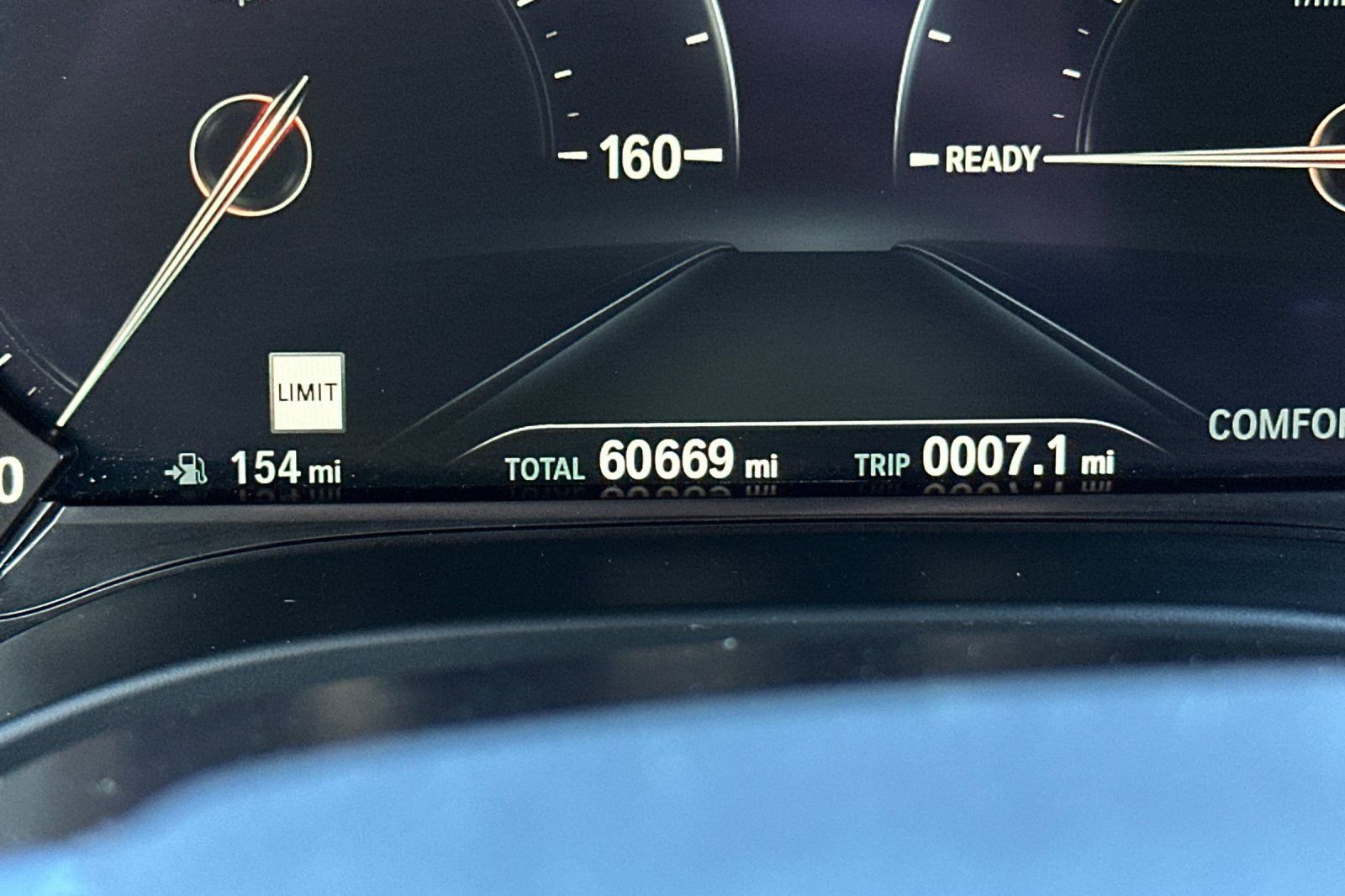 Used 2019 BMW X3 sDrive30i w/ Driving Assistance Package image 25