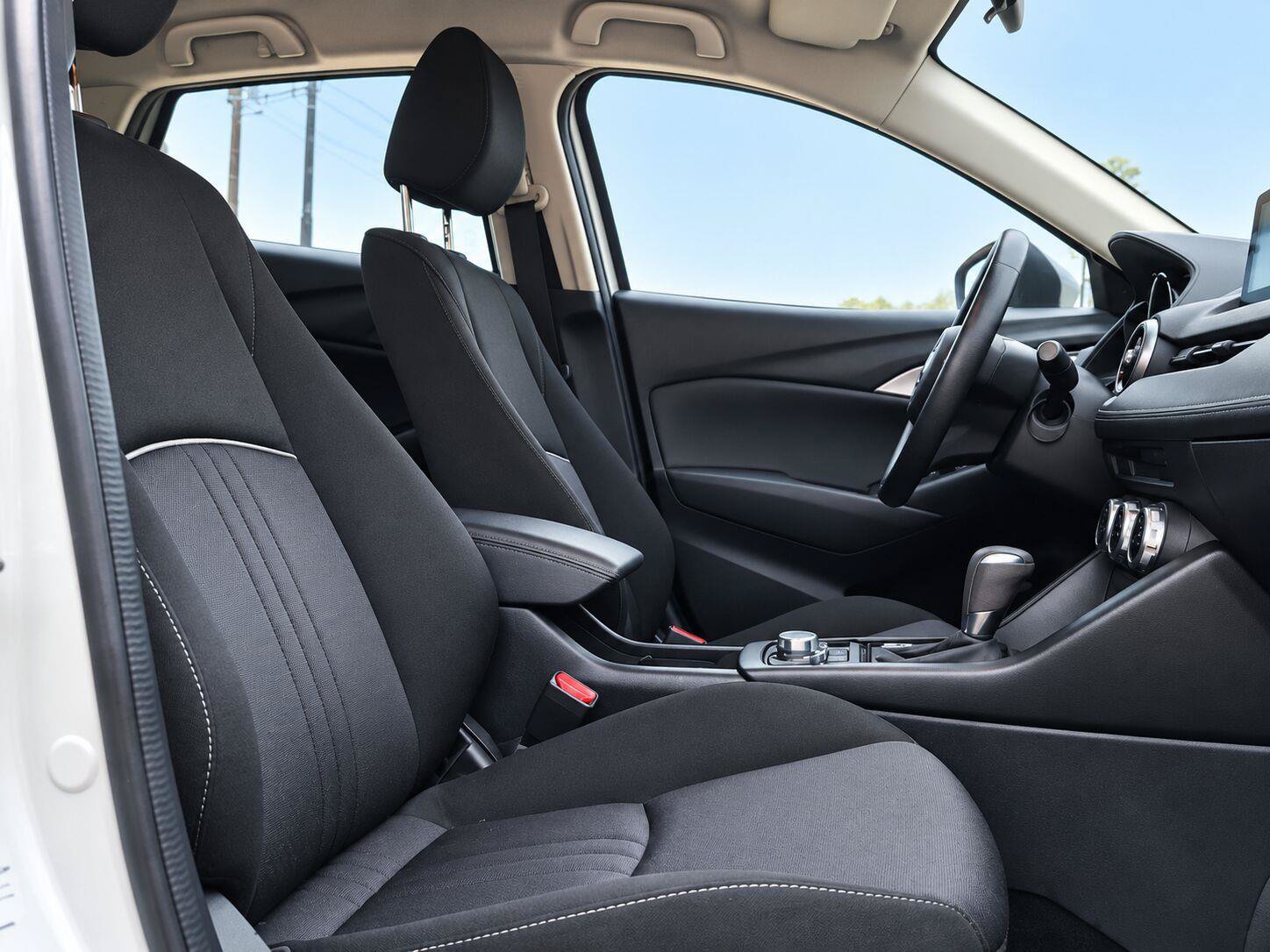 Used 2019 MAZDA CX-3 Sport w/ Sport I-ACTIVSENSE Package FWD image 11