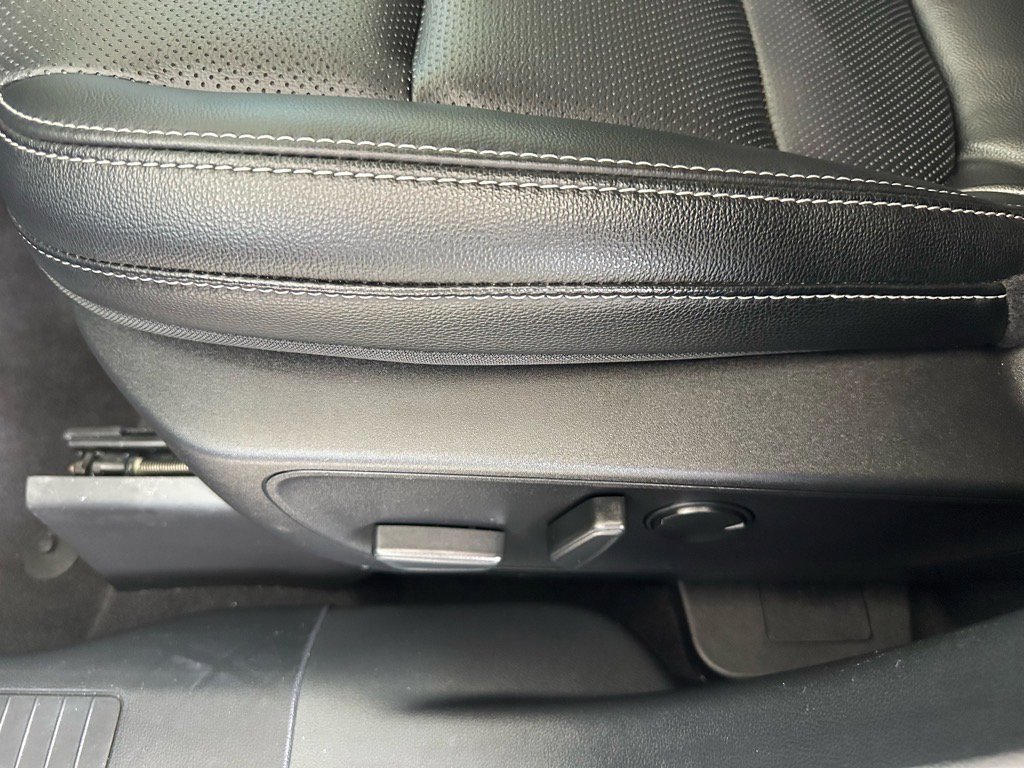 Certified 2022 Ford Escape SEL image 31